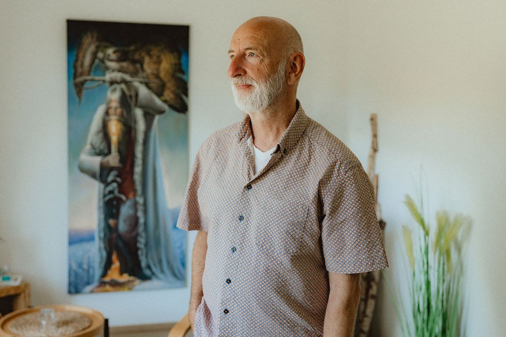 Ralf Baars in seiner Praxis
